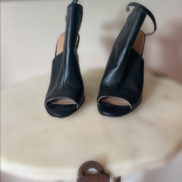 Maiden lane harmony peep toe shoe. Beautiful ❤️ - Picture 4 of 4